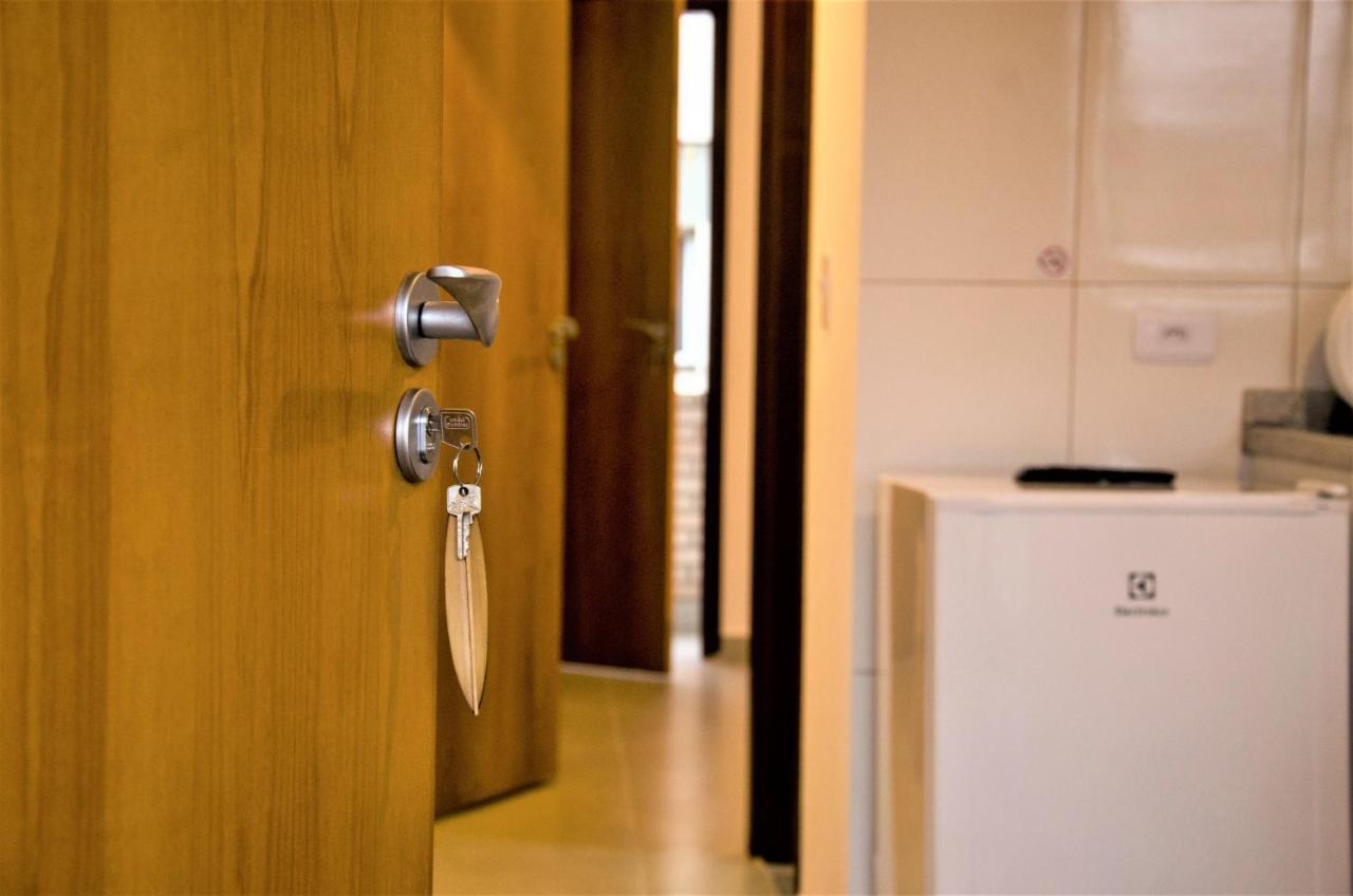 Vila Lorenzi & Apartamentos Ubatuba Ngoại thất bức ảnh