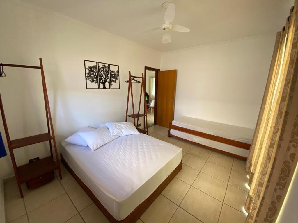 Vila Lorenzi & Apartamentos Ubatuba Ngoại thất bức ảnh