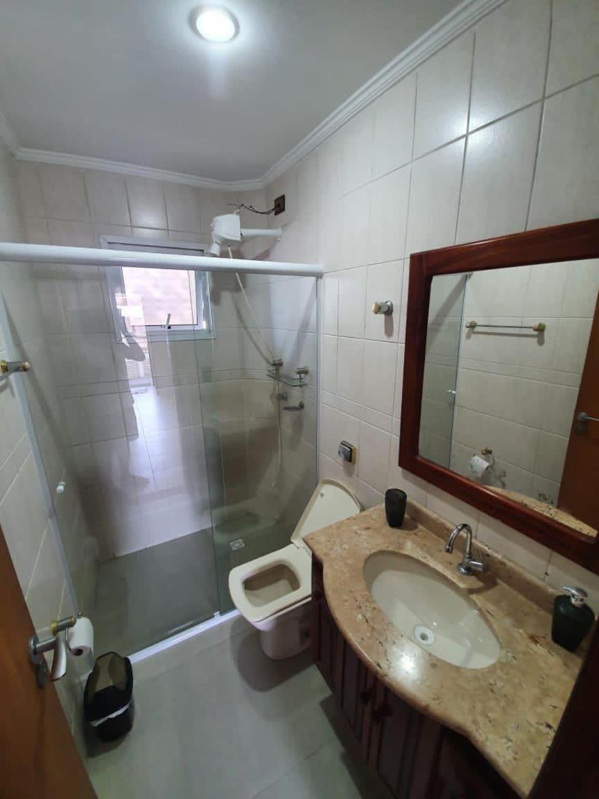 Vila Lorenzi & Apartamentos Ubatuba Ngoại thất bức ảnh