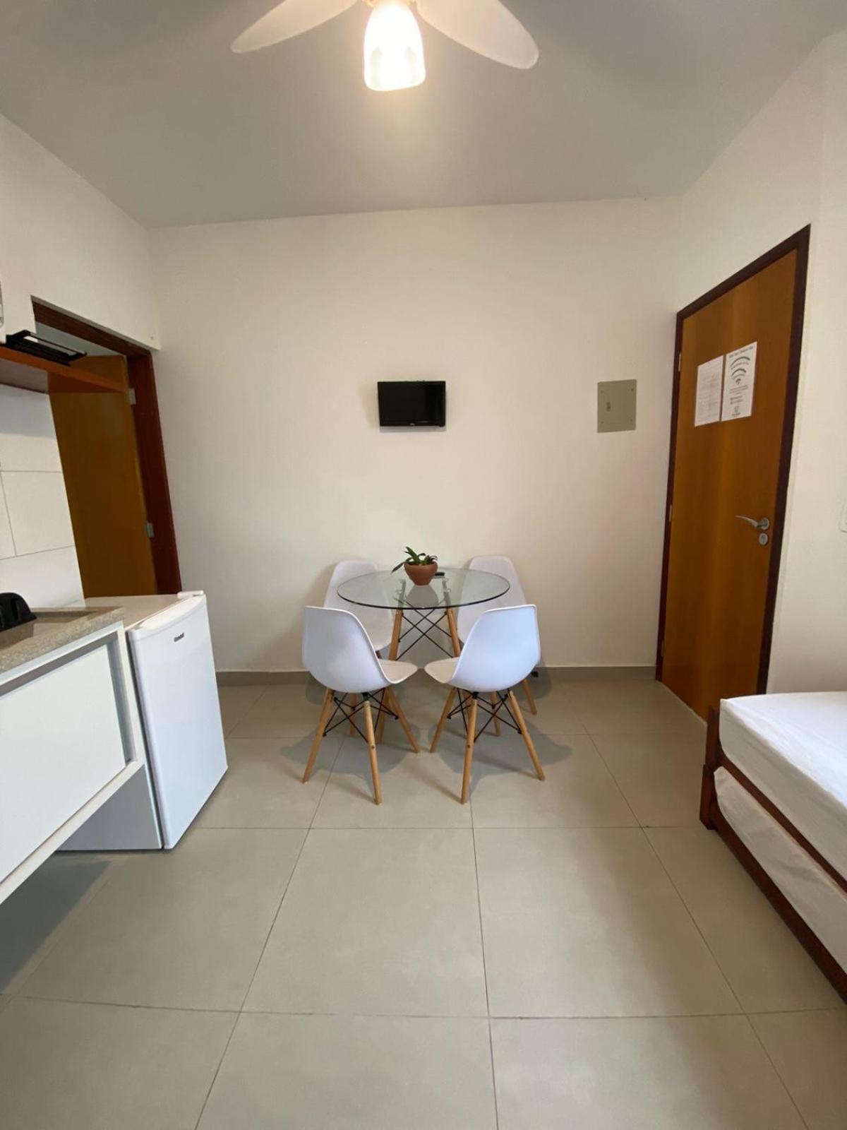 Vila Lorenzi & Apartamentos Ubatuba Ngoại thất bức ảnh